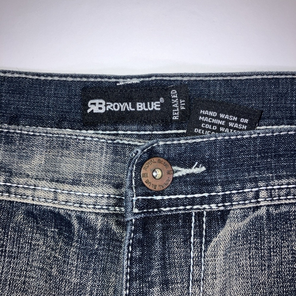 Royal Blue Brand Jeans Mens 52x32 Relaxed Fit Distressed Medium Wash NWT - Picture 4 of 16